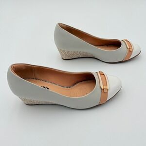 Piccadilly Women's Wedge Pumps Size 38 (US 9) Beige‎ Nude Gold Buckle Detail